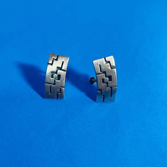 Vintage 925 Sterling Silver TAXCO Artisan Earrings Signed Screwback 40's Design - Picture 5 of 16